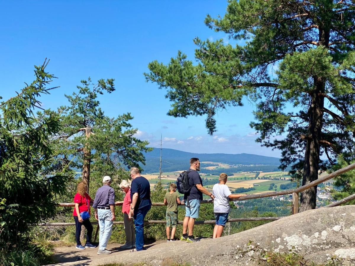 Ferienwohnung Oxana Im Naturpark Fichtelgebirge Schonwald  ภายนอก รูปภาพ