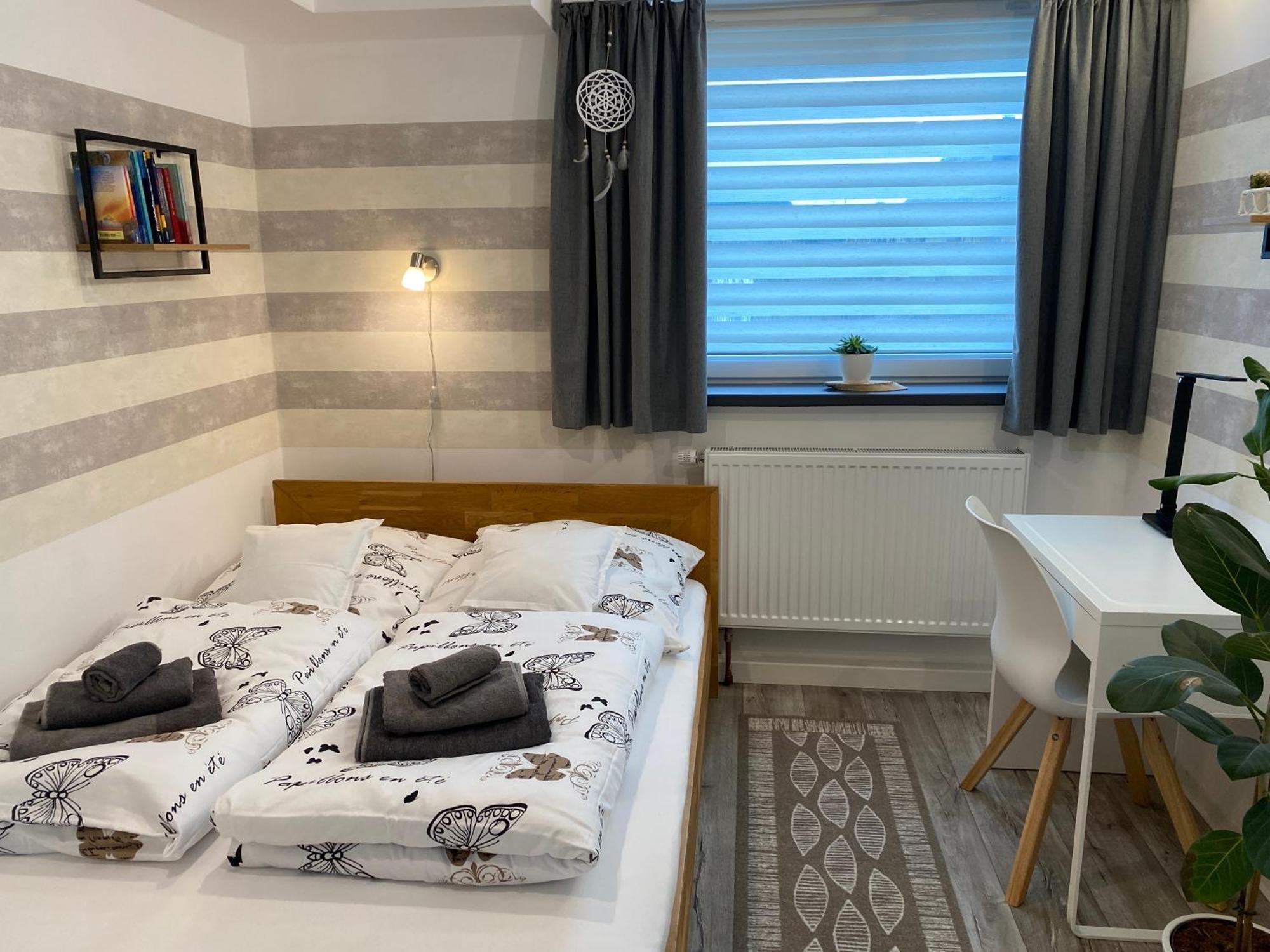 Ferienwohnung Oxana Im Naturpark Fichtelgebirge Schonwald  ภายนอก รูปภาพ
